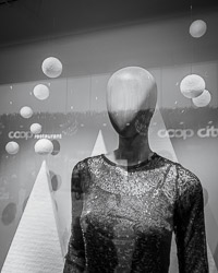 Mannequins and figures